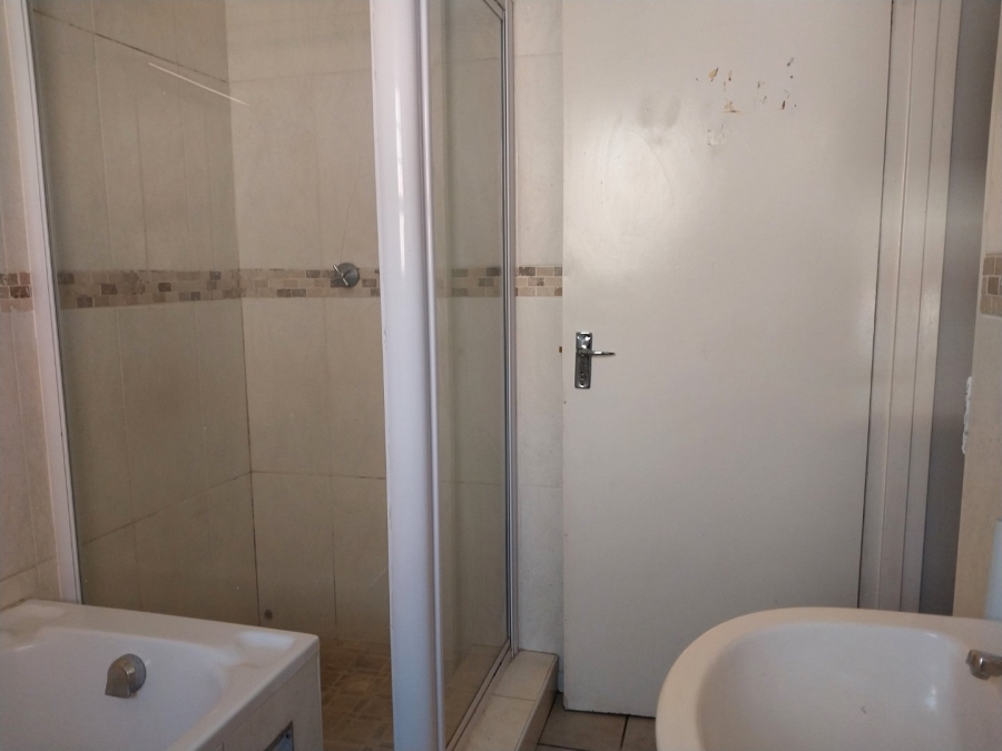 2 Bedroom Property for Sale in Bult South North West